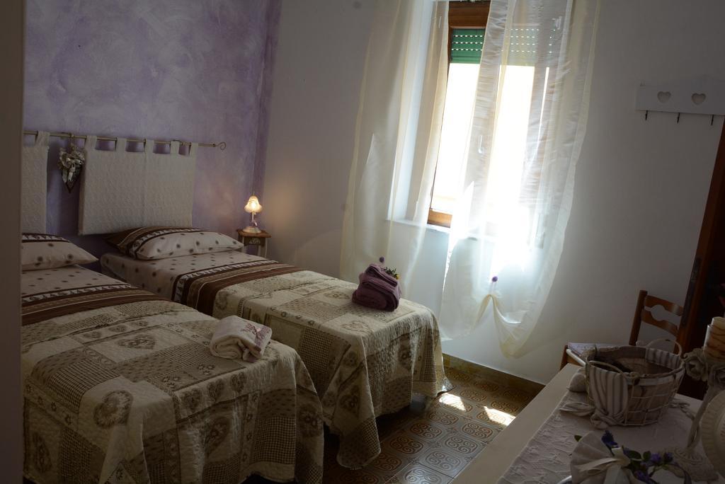 Casa Balai Bed and Breakfast Porto Torres Exteriör bild